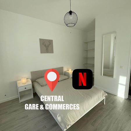 Superbe Appartement Cozy Terrasse コルベイユ・エソンヌ エクステリア 写真