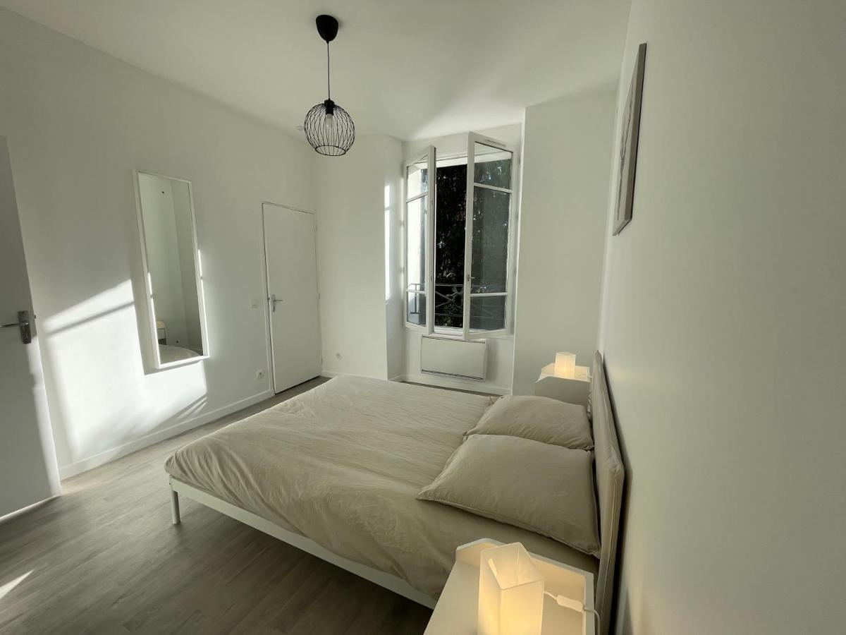 Superbe Appartement Cozy Terrasse コルベイユ・エソンヌ エクステリア 写真